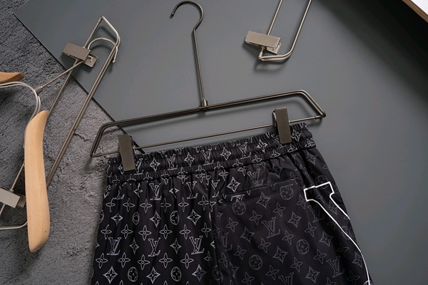 ブランドハーフパンツ着用イメージ